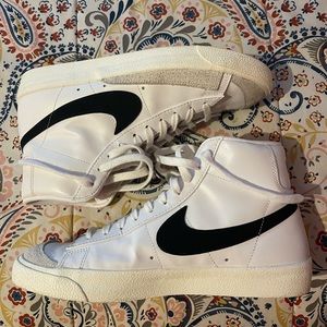 women’s nike blazers